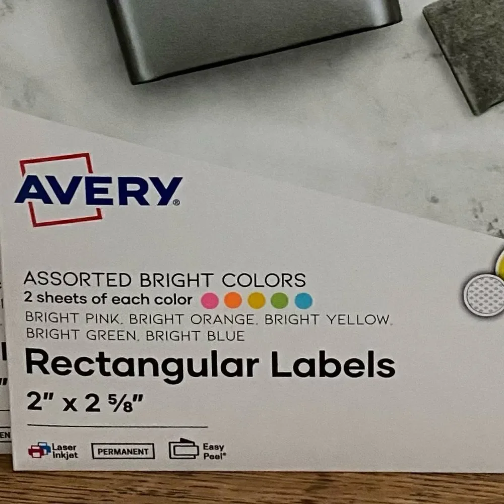 NWT New 300 Avery Rectangular Labels w/Sure Feed Bright Colors 4331, 2